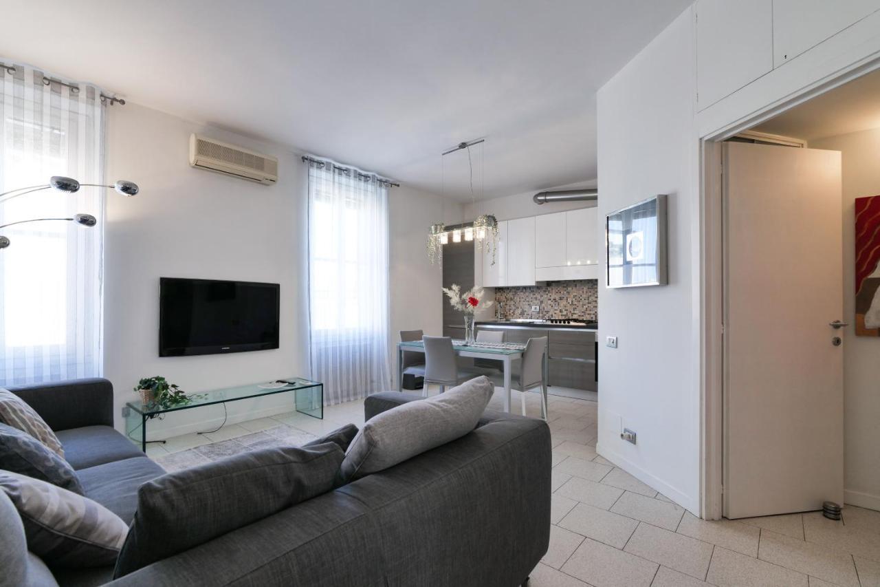 Primopiano - Battaglia A Apartman Milánó Kültér fotó